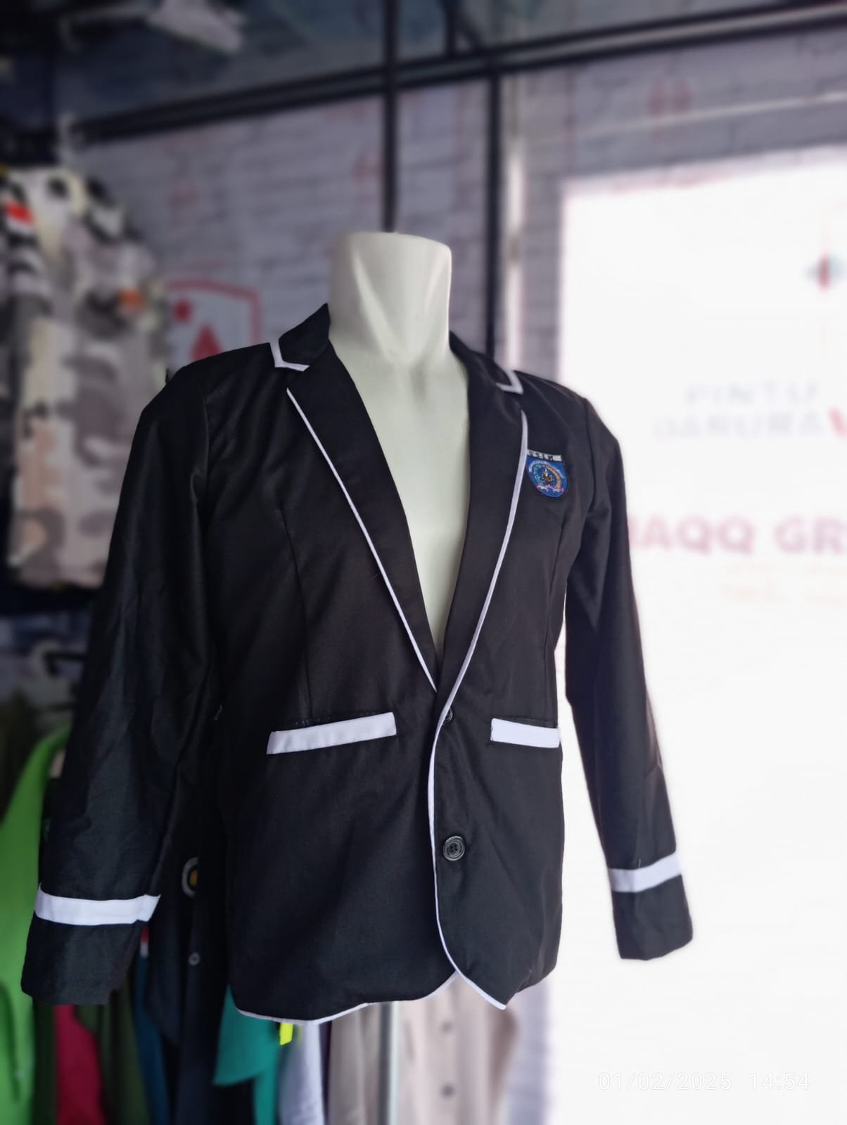 Almamater dalaman parasut / Poring