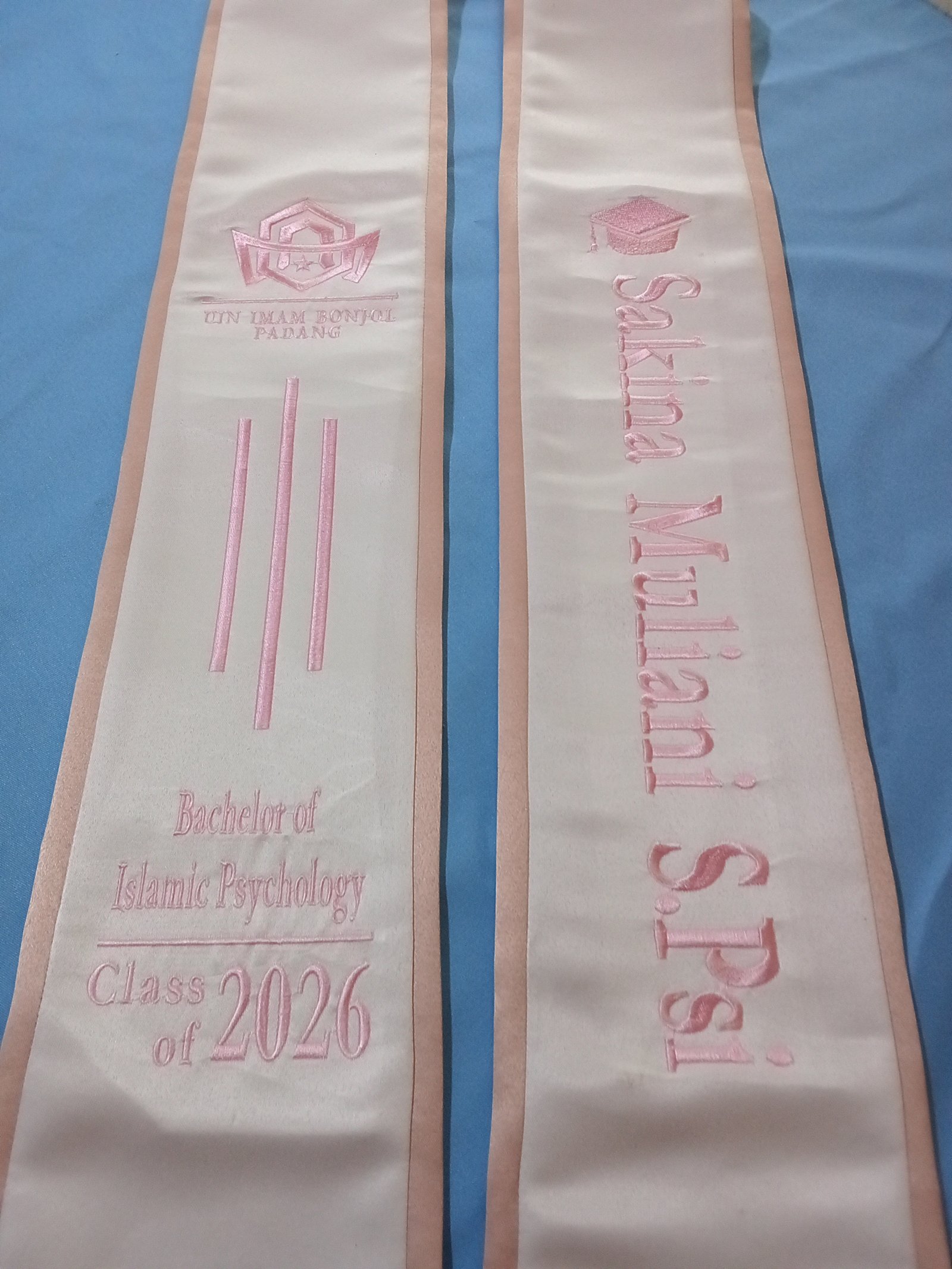 Selendang Saten Tebal  03